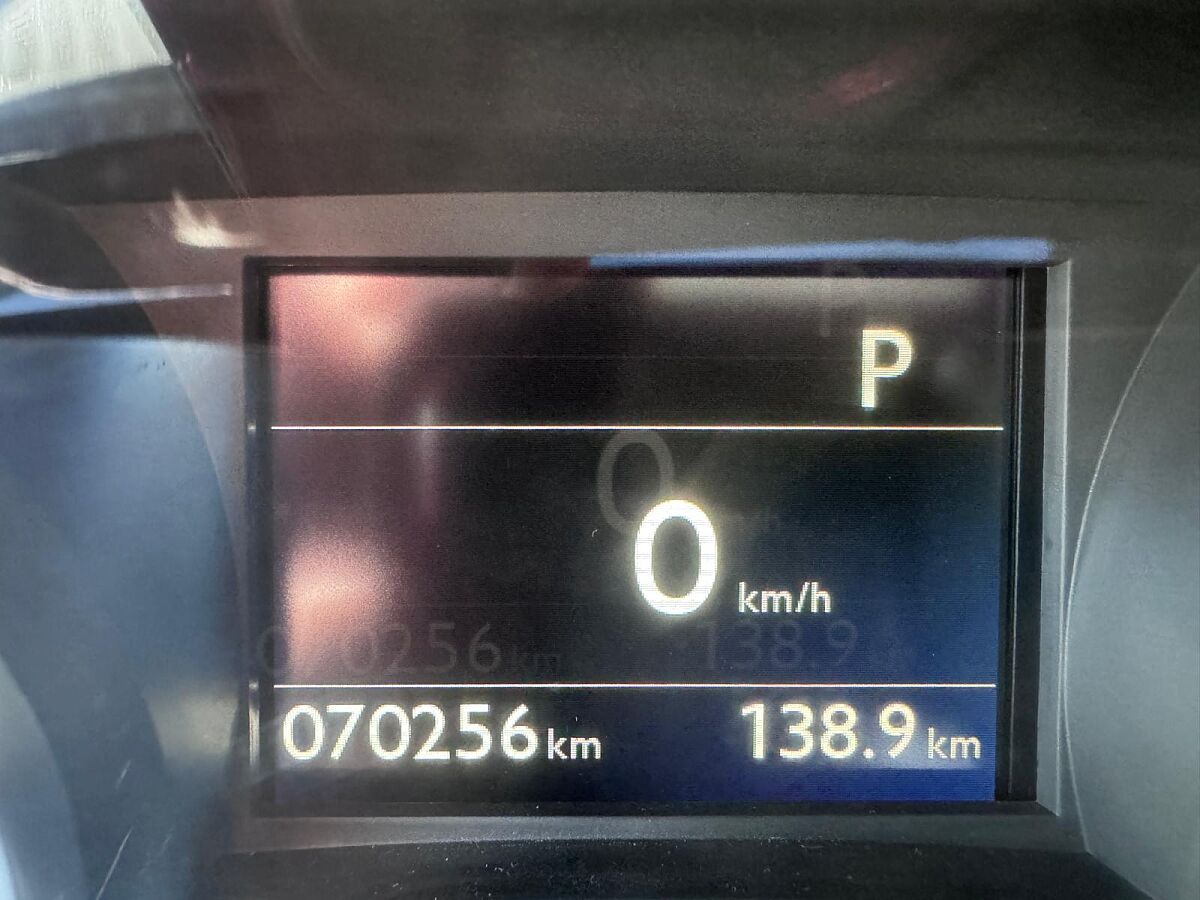 PEUGEOT 2008 ALLURE 1.2 E-THP AUTO SPANISH LHD IN SPAIN 43000 MILES 1 OWNER 2017